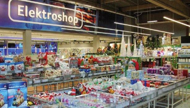 Große Auswahl an Weihnachtsprodukten bei SELGROS in Altona