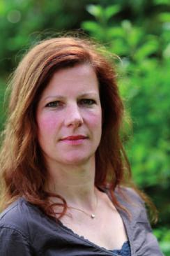 Heil- und Chiroprak - tikerin Katja Kless