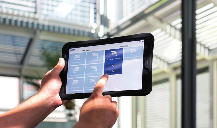 Sonnenschutzsysteme lassen sich automatisch per Zeitschaltuhr, Sensoren oder auch über die Integrierung in ein Smart-Home-System steuern Fotos: djd/Schanz Rollladensysteme/www.studio-khf.de Sonnenschutzsysteme lassen sich automatisch per Zeitschaltuhr, Sensoren oder auch über die Integrierung in ein Smart-Home-System steuern Fotos: djd/Schanz Rollladensysteme/www.studio-khf.de