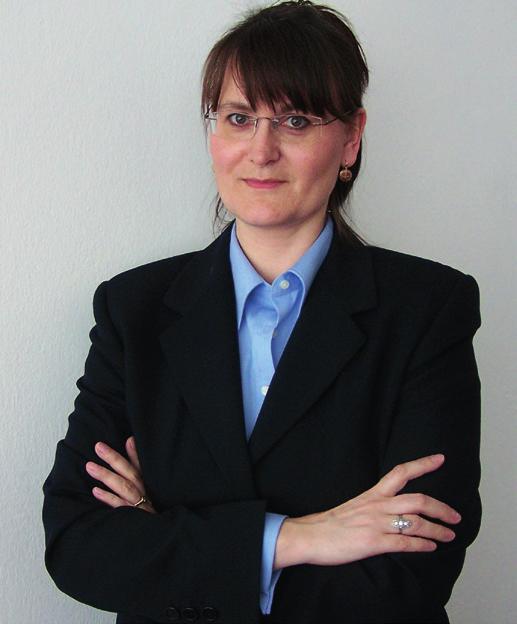 Miriam Torbeck ist die zweite Geschäftsführerin. Sie ist Sachverständige für Edelmetallanalytik, Diamantgutachterin und Außenhandelskauffrau. Fotos: NES Miriam Torbeck ist die zweite Geschäftsführerin. Sie ist Sachverständige für Edelmetallanalytik, Diamantgutachterin und Außenhandelskauffrau. Fotos: NES