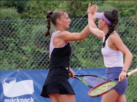 Eva Lys (Club a.d Alster), Nr. 287 der ITF Weltrangliste, gewann mit ihrer Partnerin Mara Guth den U18 ITF Titel im württembergischen Rutesheim. Foto HTV Eva Lys (Club a.d Alster), Nr. 287 der ITF Weltrangliste, gewann mit ihrer Partnerin Mara Guth den U18 ITF Titel im württembergischen Rutesheim. Foto HTV