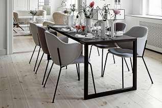 Zeitloser, gradliniger Esstisch im Design von Mogens Lassen CONEKT BY LASSEN Zeitloser, gradliniger Esstisch im Design von Mogens Lassen CONEKT BY LASSEN