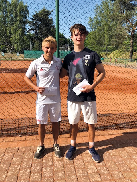 Herren Einzel1. Eisenzapf, David,Der Club an der Alster, HAM2. Soha, Lenard,LTTC RW Berlin, TVBB Herren Einzel1. Eisenzapf, David,Der Club an der Alster, HAM2. Soha, Lenard,LTTC RW Berlin, TVBB