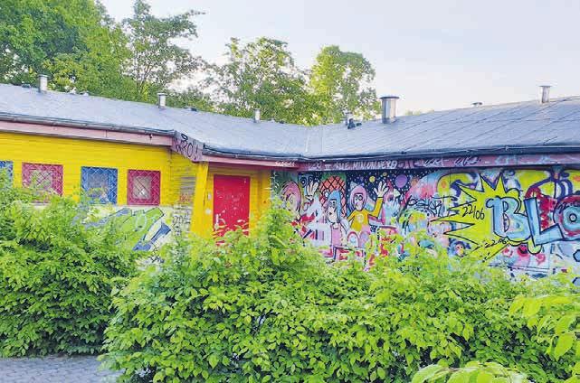 Im Jugendhaus treffen sich die Jugendlichen aus der Lenzsiedlung Im Jugendhaus treffen sich die Jugendlichen aus der Lenzsiedlung