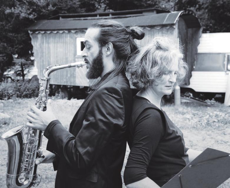 Saxophonist Kako Weiss und Autorin Christiane Richers