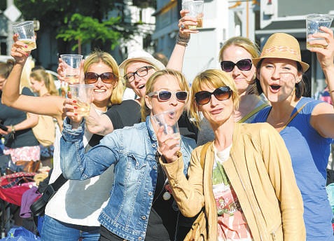 Bei Sonnenschein werden wieder viele Gäste beim Eppendorfer Landstraßenfest erwartet Foto: bergmann-gruppe.net, Thomas Panzau Bei Sonnenschein werden wieder viele Gäste beim Eppendorfer Landstraßenfest erwartet Foto: bergmann-gruppe.net, Thomas Panzau