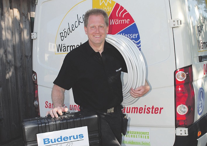 Kim Bödecker hat sich über die Jahre hinweg zum qualifizierten Buderus-Partner weitergebildet Fotos: Tina Jordan Kim Bödecker hat sich über die Jahre hinweg zum qualifizierten Buderus-Partner weitergebildet Fotos: Tina Jordan