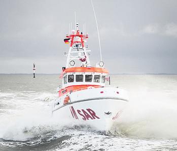 Wie ihr Schwesterschiff hilft bald die „Hamburg“ Leben retten. Foto: DGzRS – Die Seenotretter Wie ihr Schwesterschiff hilft bald die „Hamburg“ Leben retten. Foto: DGzRS – Die Seenotretter