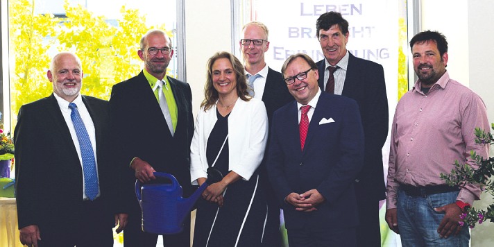 Geschäftsführung und Gesellschafter der Treuhandstelle auf der Jubiläumsfeier Foto: TfD Geschäftsführung und Gesellschafter der Treuhandstelle auf der Jubiläumsfeier Foto: TfD