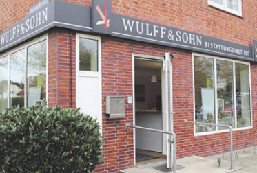 Ein Ort für Trauer: Wulff & Sohn in Norderstedt (oben) und Langenhorn Foto: pr Ein Ort für Trauer: Wulff & Sohn in Norderstedt (oben) und Langenhorn Foto: pr