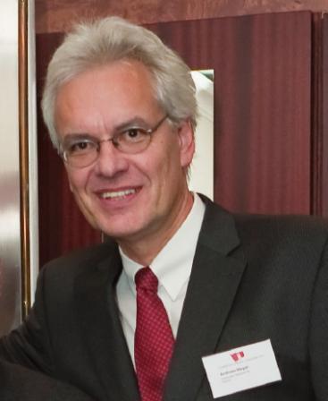 Andreas Meyer, Direktor im Generationenmanagement FOTO: BEATE ZOELLNER