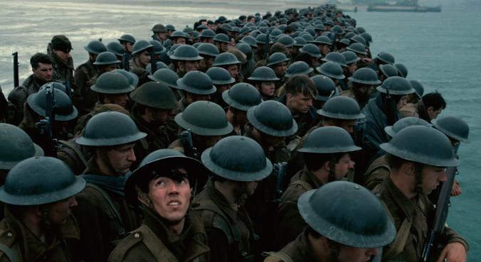 Rückzug an den Strand von Dünkirchen FOTO: 2017 WARNER BROS. ENT. INC