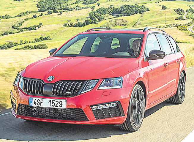 Der Octavia RS 245 Combi bietet viel Platz und Temperament. Foto: Škoda/dpp-AutoReporter Der Octavia RS 245 Combi bietet viel Platz und Temperament. Foto: Škoda/dpp-AutoReporter