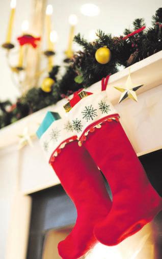 In Großbritannien hängt man am Abend des 24. Dezember rote Socken auf Fotos: GettyImages In Großbritannien hängt man am Abend des 24. Dezember rote Socken auf Fotos: GettyImages