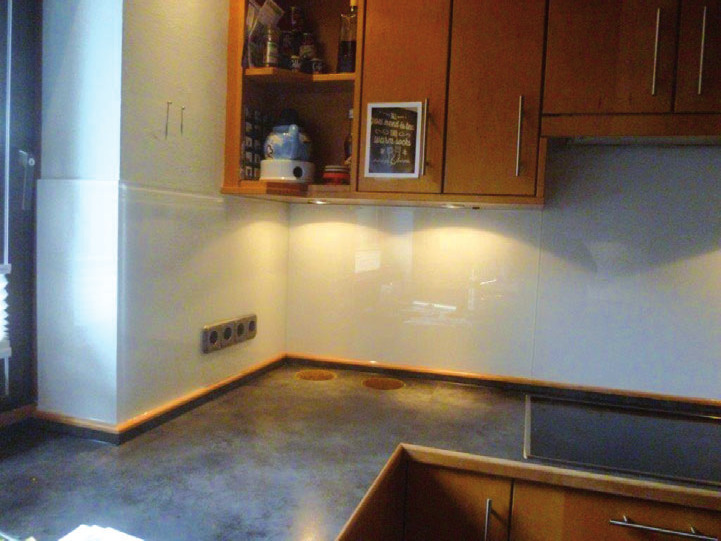 Im Trend: Glas als Gestaltungselement in der Küche