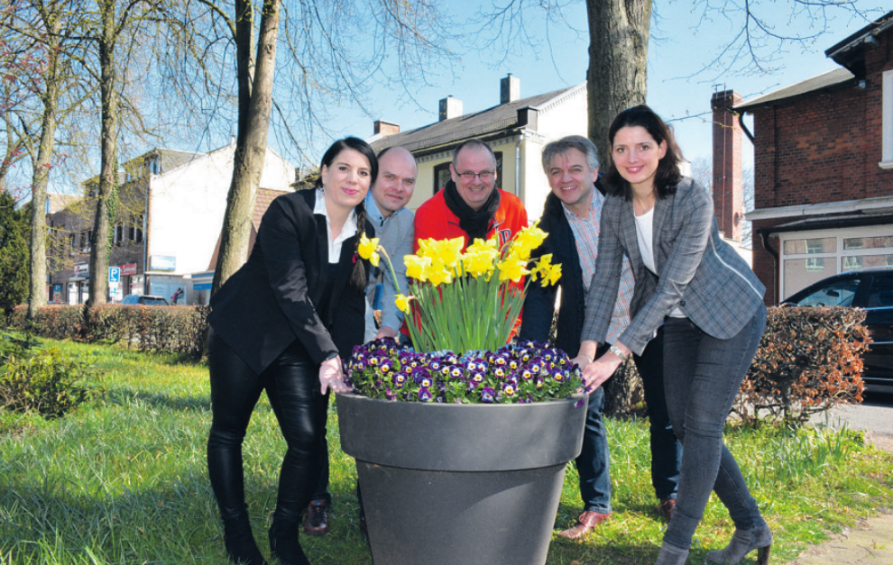 Der RBK lädt zum verkaufsoffenen Sonntag ein ( v.l.): Nicole Göbel, Michael Willrodt, Wolfgang Sarau, Fred Burmester und Nathalie Behren Foto: Nick Der RBK lädt zum verkaufsoffenen Sonntag ein ( v.l.): Nicole Göbel, Michael Willrodt, Wolfgang Sarau, Fred Burmester und Nathalie Behren Foto: Nick