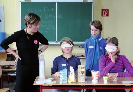 Milchverkostung in der Schule