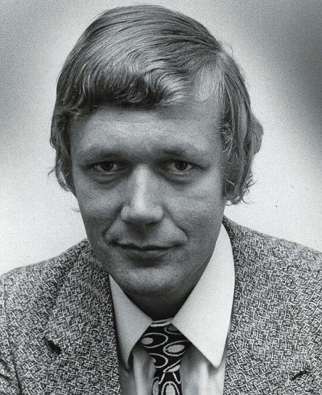 Damals trug er noch Krawatte: Carlo von Tiedemann anno 1969 als Reporter in Norderstedt. FOTO: LAU Damals trug er noch Krawatte: Carlo von Tiedemann anno 1969 als Reporter in Norderstedt. FOTO: LAU