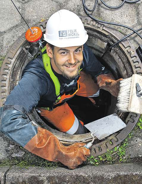 Kanalbauer Jesse van der Walle (26) mag seinen Beruf Heiner Köpcke Kanalbauer Jesse van der Walle (26) mag seinen Beruf Heiner Köpcke