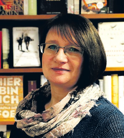 Lange Bücherabend und tolle Lesungen Image 1 Lange Bücherabend und tolle Lesungen Image 1