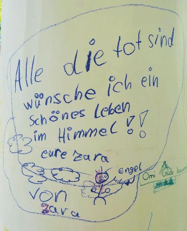 Im Foyer des Hamburger Hospizes steht eine Litfasssäule. Sie bietet Platz für kreativen Ausdruck in Bild und Text – und wird längst nicht mehr nur von Kindern genutzt. Foto: Hamburger Hospiz e. V. Im Foyer des Hamburger Hospizes steht eine Litfasssäule. Sie bietet Platz für kreativen Ausdruck in Bild und Text – und wird längst nicht mehr nur von Kindern genutzt. Foto: Hamburger Hospiz e. V.