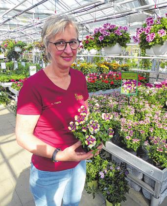 Chris Finder zeigt die „Beerenschnute“ Chris Finder zeigt die „Beerenschnute“