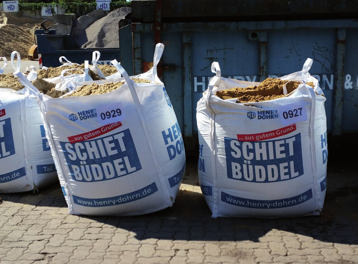 Bei Henry Dohrn heißen die BigBags Schietbüddel