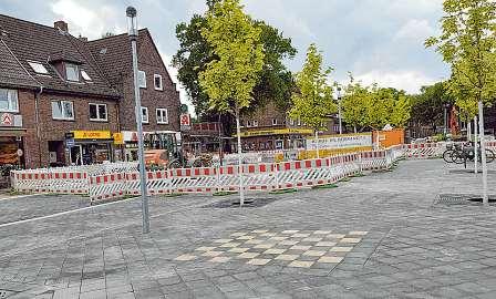 Künftig können sich Schachspieler zu einer Partie auf dem Saseler Marktplatz treffen Foto: Bezirksamt Wandsbek Künftig können sich Schachspieler zu einer Partie auf dem Saseler Marktplatz treffen Foto: Bezirksamt Wandsbek