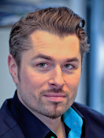 Tim Holzhäuser schreibt hier seine monatliche Glosse