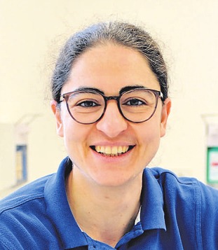 Dr. Milia Abou TaraZahnärztin und Spezialistin für Prothetik Dr. Milia Abou TaraZahnärztin und Spezialistin für Prothetik