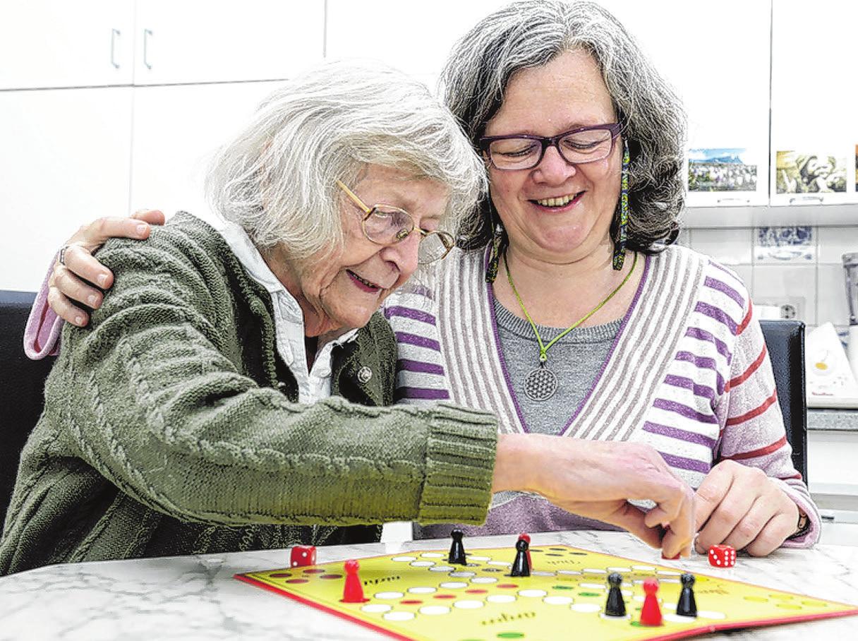 Spielenachmittage gehören zum Betreuungsangebot Foto: Fotolia Spielenachmittage gehören zum Betreuungsangebot Foto: Fotolia