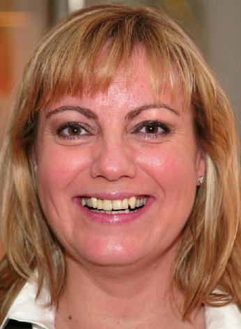 Annette Hoffmann, Steuerberaterin,Telefon 8662 8662