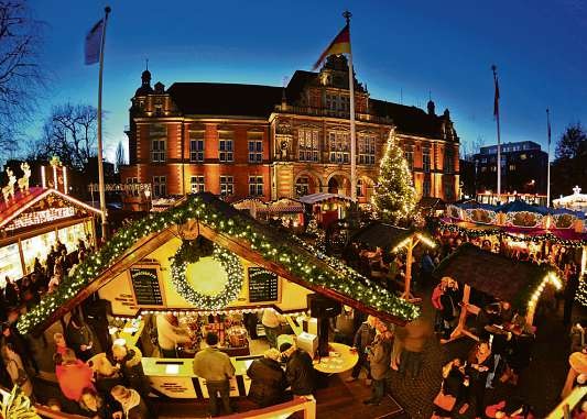 Romantischer Treffpunkt im Advent: der Harburger Weihnachtsmarkt im Herzen von Harburg Fotos (2): WAGS/Michael Schwartz Romantischer Treffpunkt im Advent: der Harburger Weihnachtsmarkt im Herzen von Harburg Fotos (2): WAGS/Michael Schwartz
