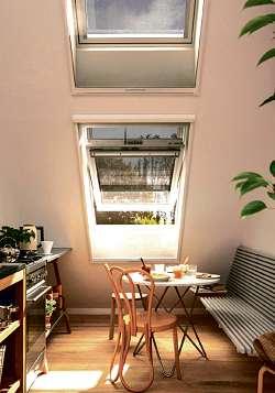 Beim Frühstück die kühle Morgenluft in den Raum lassen, aber die Hitzeschutzmarkise schon schließen. Beim Frühstück die kühle Morgenluft in den Raum lassen, aber die Hitzeschutzmarkise schon schließen.