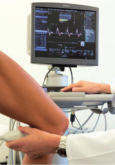 Untersuchung mit einem modernen Ultraschallgerät