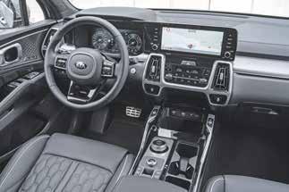 Aufgeräumt, modern, funktional: das neue Sorento-Cockpit Aufgeräumt, modern, funktional: das neue Sorento-Cockpit