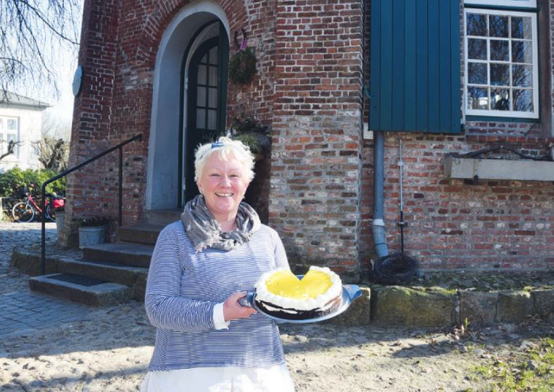 Manuela Brocks organisiert den 16. Frühlingsmarkt rund um ihr Café Langes Mühle Foto: Kuno Klein Manuela Brocks organisiert den 16. Frühlingsmarkt rund um ihr Café Langes Mühle Foto: Kuno Klein