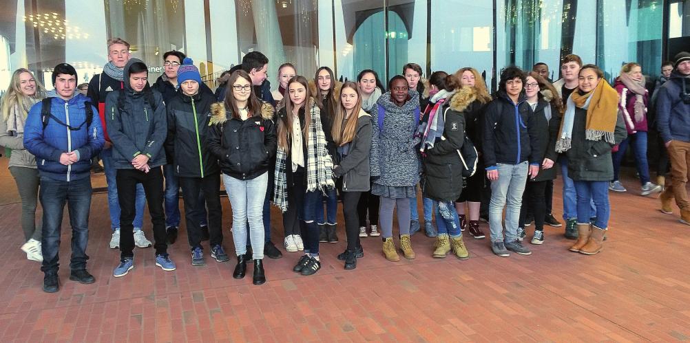 40 Karten hatten die Schüler durch Losglück erhalten