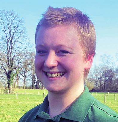 Angelique Diem (23) macht eine zweite Ausbildung im Seniorenzentrum Garstedt und absolviert parallel dazu das duale Studium Pflege in Buxtehude. Foto: Diem Angelique Diem (23) macht eine zweite Ausbildung im Seniorenzentrum Garstedt und absolviert parallel dazu das duale Studium Pflege in Buxtehude. Foto: Diem