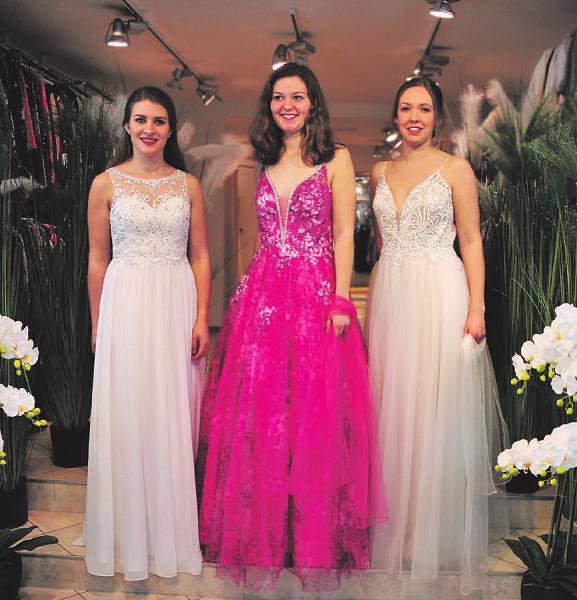 Das richtige Kleid für den wichtigsten Tag im Leben finden Sie bei Dwenger Foto: Dwenger Das richtige Kleid für den wichtigsten Tag im Leben finden Sie bei Dwenger Foto: Dwenger