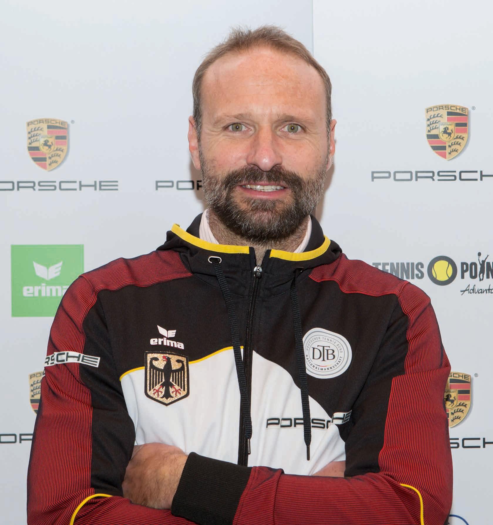 Jens Gerlach, Fed Cup Kapitän, ist nicht zu beneiden. Welche Spitzenspielerin kann er überzeugen, mit nach Brasilien zu fliegen? Foto: Jürgen Hasenkopf Jens Gerlach, Fed Cup Kapitän, ist nicht zu beneiden. Welche Spitzenspielerin kann er überzeugen, mit nach Brasilien zu fliegen? Foto: Jürgen Hasenkopf