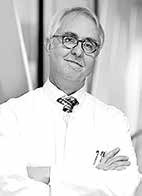 Prof. Matthias Schneider, Direktor der Poliklinik für Rheumatologie am Universitätsklinikum Düsseldorf Prof. Matthias Schneider, Direktor der Poliklinik für Rheumatologie am Universitätsklinikum Düsseldorf