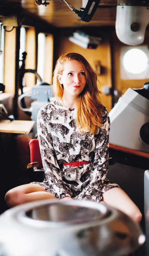 Kat Wulff bestreitet einen von vielen musikalischen Apfelfest-Auftritten Kat Wulff bestreitet einen von vielen musikalischen Apfelfest-Auftritten