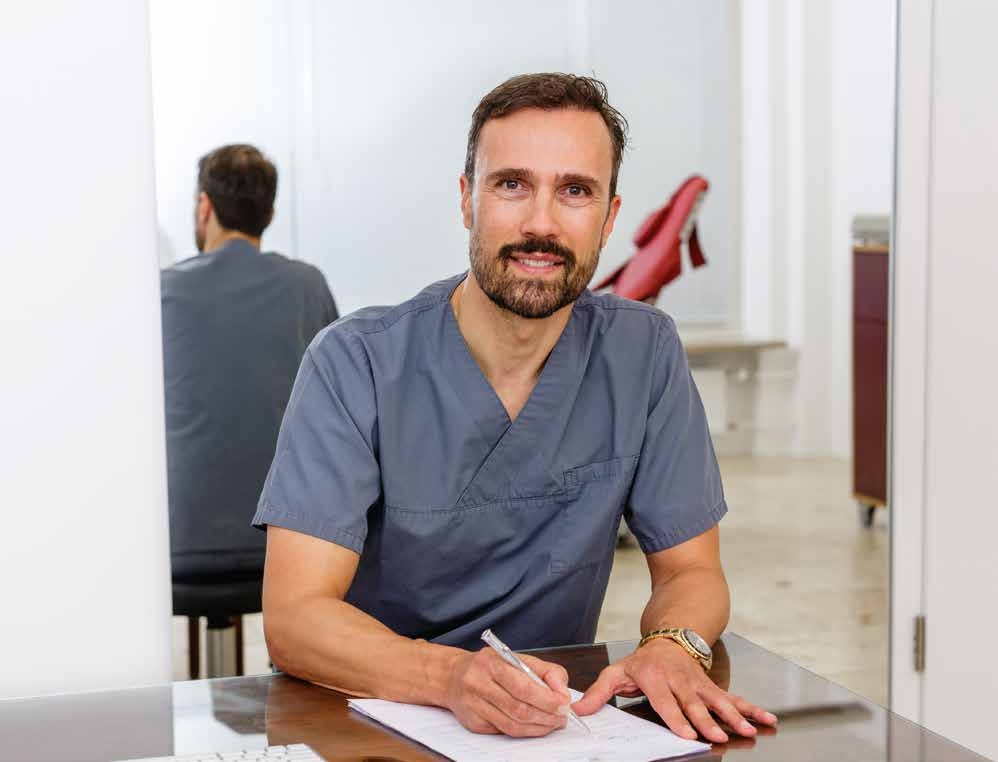 Spezialist für Ästhetische Dermatologie: Dr. Welf Prager. Fotos: Annegret Hultsch Spezialist für Ästhetische Dermatologie: Dr. Welf Prager. Fotos: Annegret Hultsch