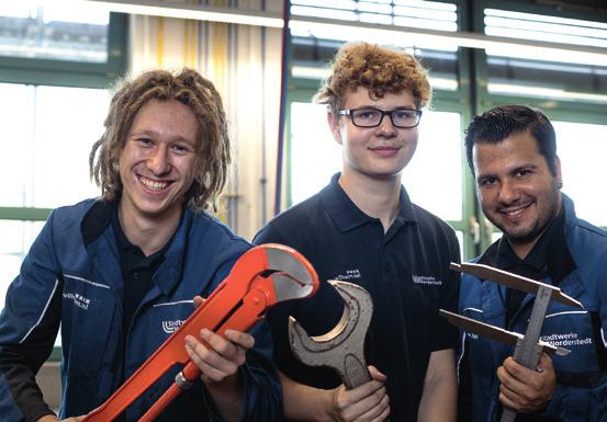 ... und heute auf einen starken Nachwuchs setzen (u.) Fotos: Stadtwerke Norderstedt ... und heute auf einen starken Nachwuchs setzen (u.) Fotos: Stadtwerke Norderstedt