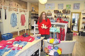 Ulrike Nelkowski hat die „schnieken Stücke, die Frau sich wünscht Foto: Frauke Pöhlsen Ulrike Nelkowski hat die „schnieken Stücke, die Frau sich wünscht Foto: Frauke Pöhlsen