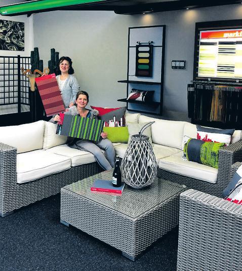 Im „Fachgeschäft „Schmidt & Jahn“ wird professionell und freundlich beraten Im „Fachgeschäft „Schmidt & Jahn“ wird professionell und freundlich beraten