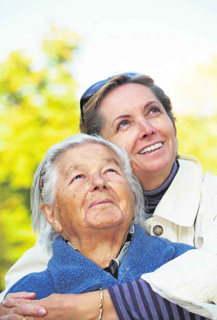 Wer Pflegekosten für nahe Angehörige trägt, kann beim Finanzamt außergewöhnliche Belastungen geltend machen und einen teil der kosten absetzen. Foto: Absolut /Shutterstock Wer Pflegekosten für nahe Angehörige trägt, kann beim Finanzamt außergewöhnliche Belastungen geltend machen und einen teil der kosten absetzen. Foto: Absolut /Shutterstock