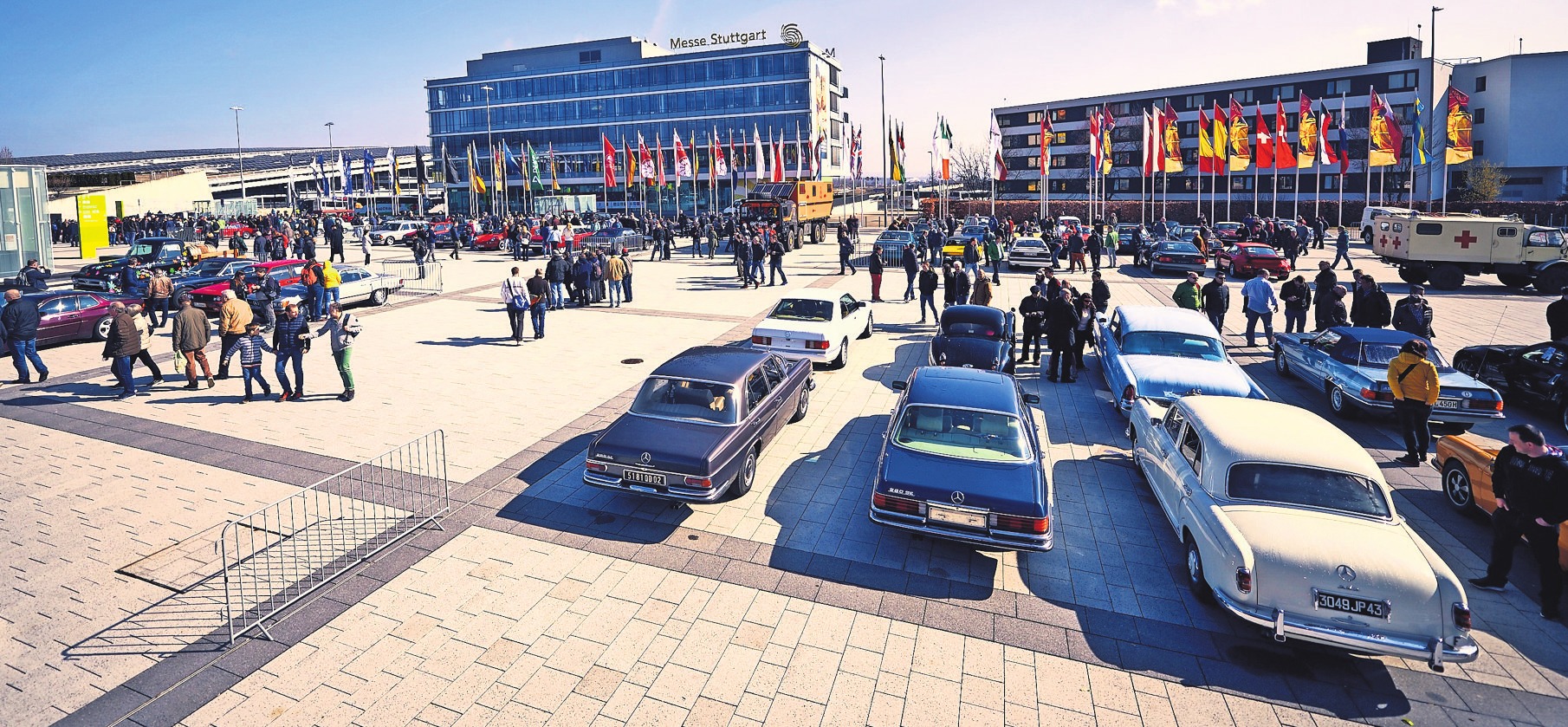 Oldtimerschau Retro Classics 2019 in der Messe Stuttgart