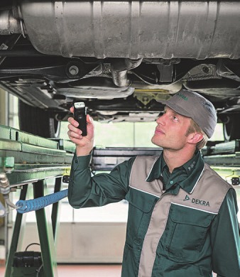 Der Autofahrer sollte seinen Wagen auf die Hauptuntersuchung vorbereiten Foto: Dekra Der Autofahrer sollte seinen Wagen auf die Hauptuntersuchung vorbereiten Foto: Dekra